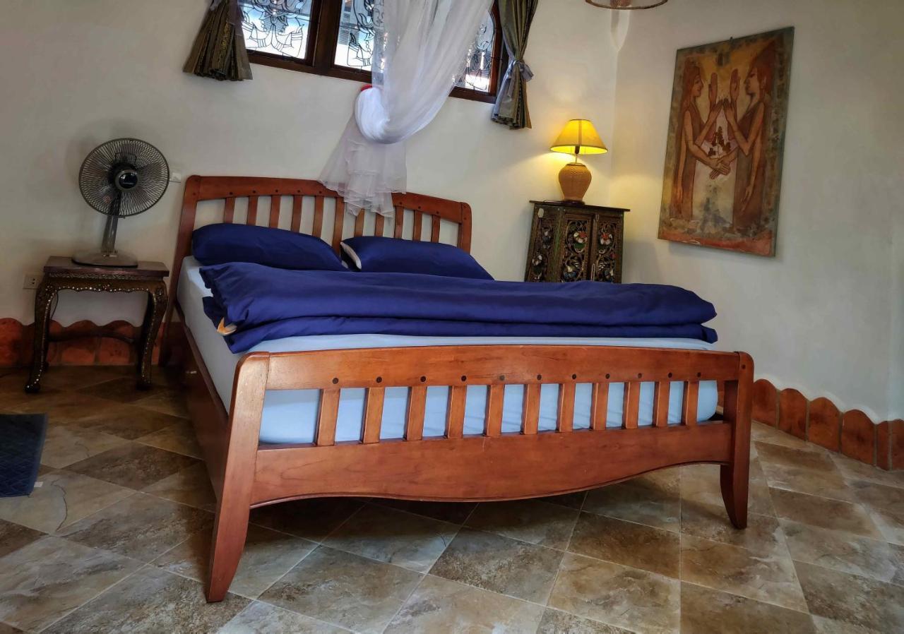 Mut Mee Garden Guest House Nong Khai Esterno foto