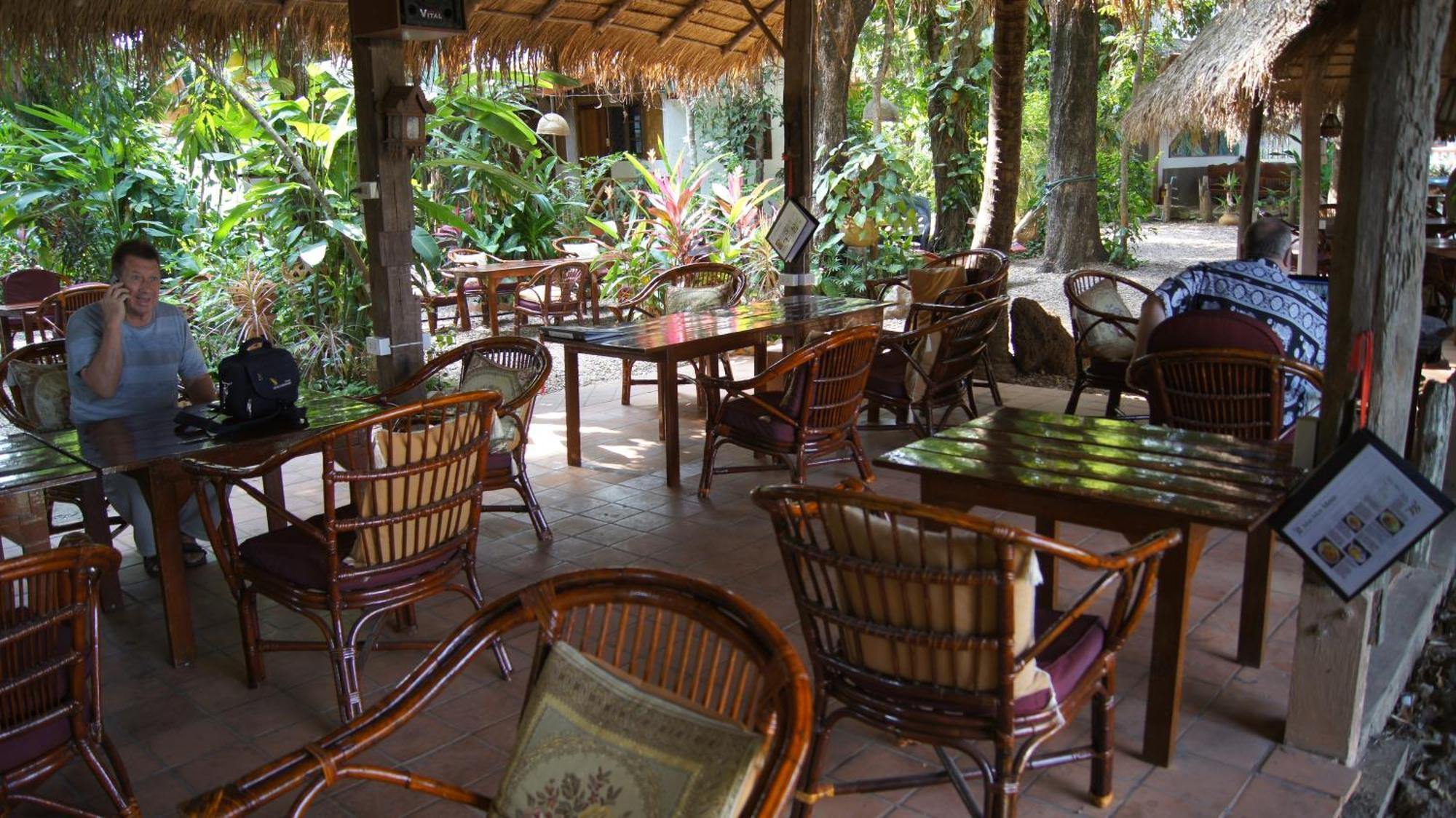 Mut Mee Garden Guest House Nong Khai Esterno foto