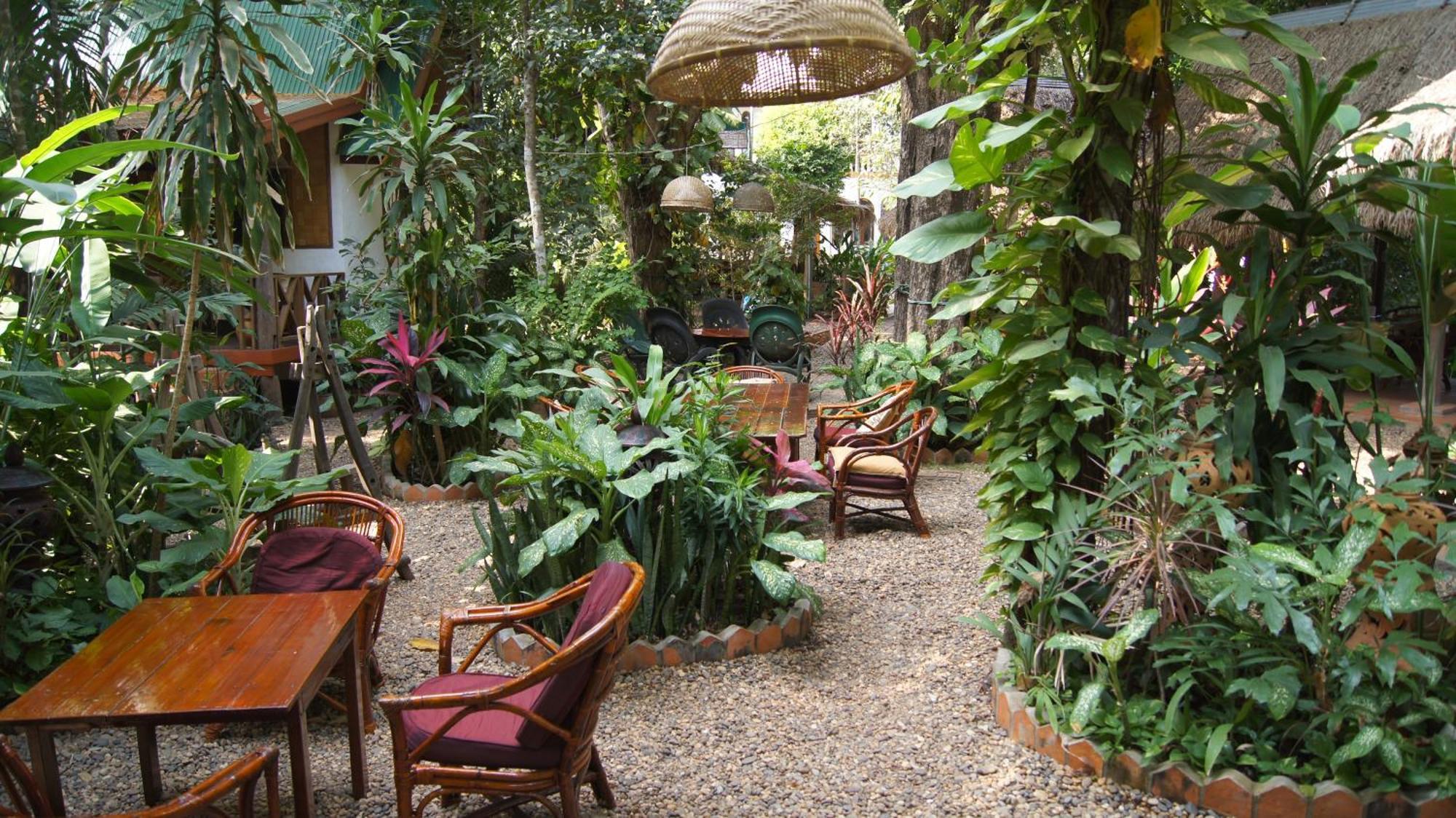 Mut Mee Garden Guest House Nong Khai Esterno foto