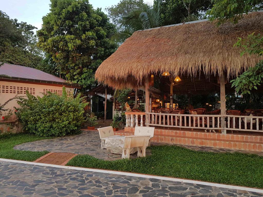 Mut Mee Garden Guest House Nong Khai Esterno foto