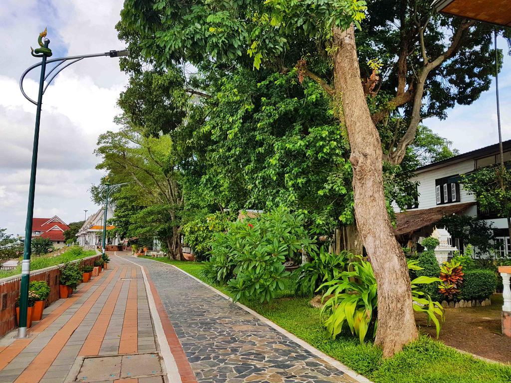 Mut Mee Garden Guest House Nong Khai Esterno foto