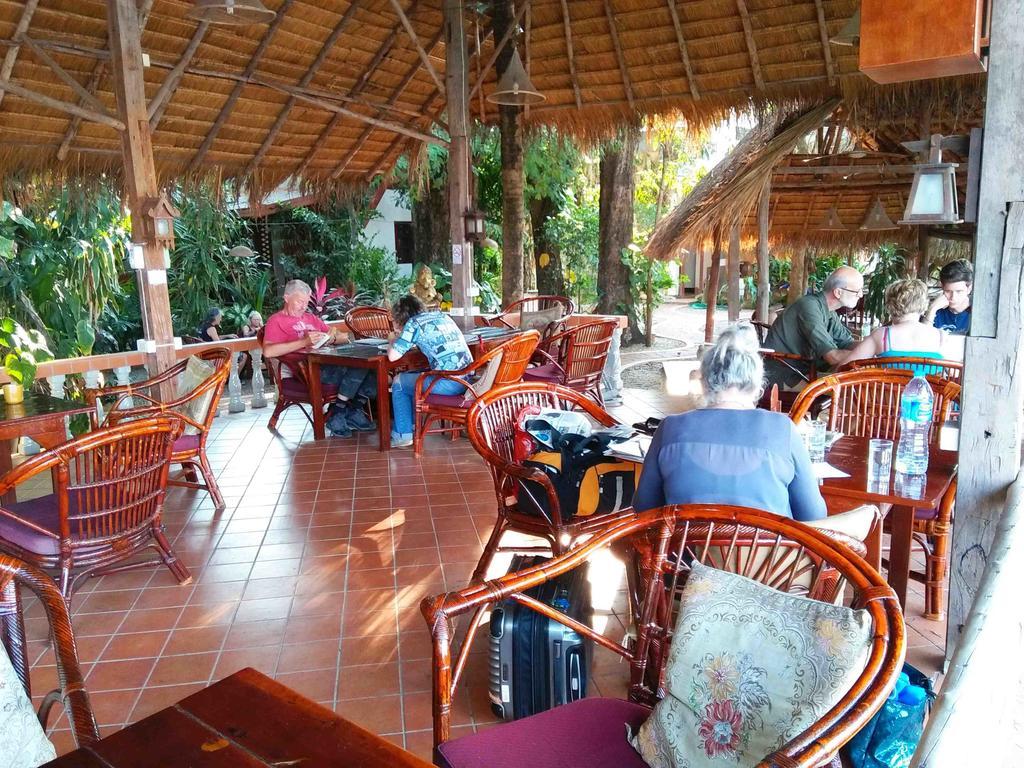 Mut Mee Garden Guest House Nong Khai Esterno foto